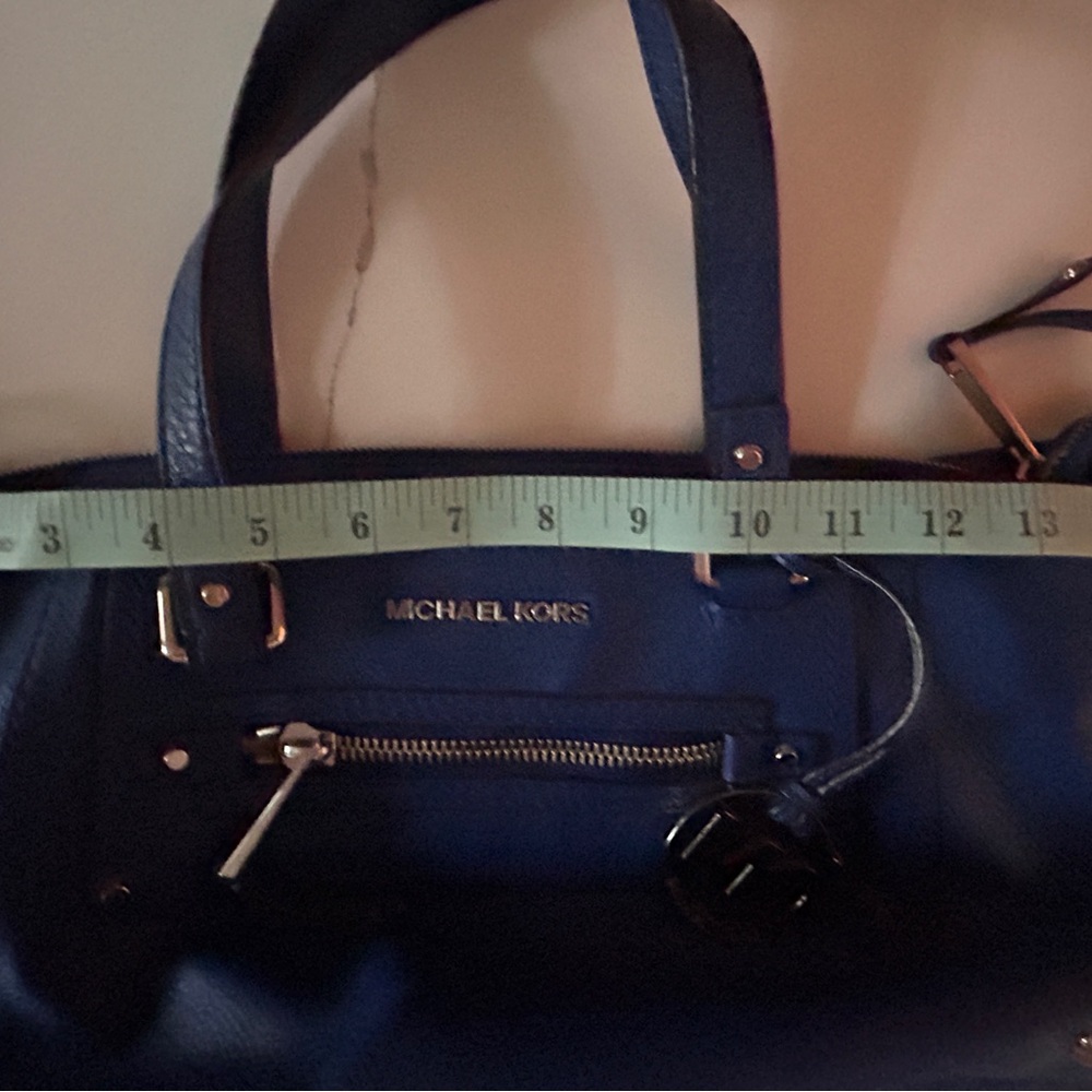 Michael Kors Navy Blue Pebbled Leather Shoulder Bag with New Crossbody Strap - Picture 13 of 14